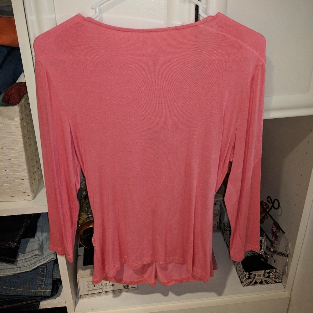 Pink top - Size Medium - Picture 2 of 3